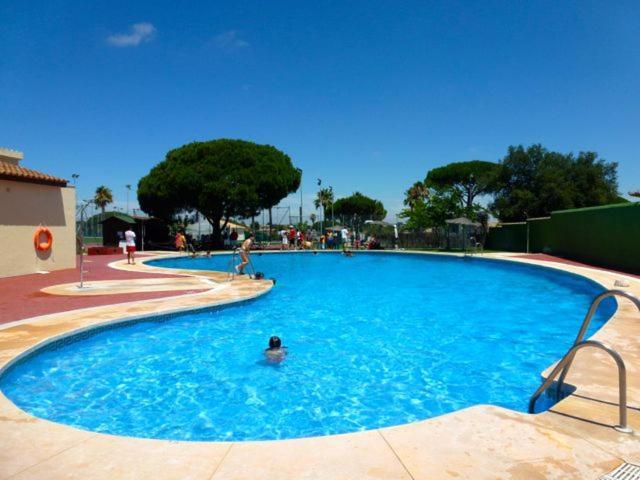 Apartamento Kiana, La Barrosa Con Parking Y Piscina Chiclana de la Frontera Exterior foto